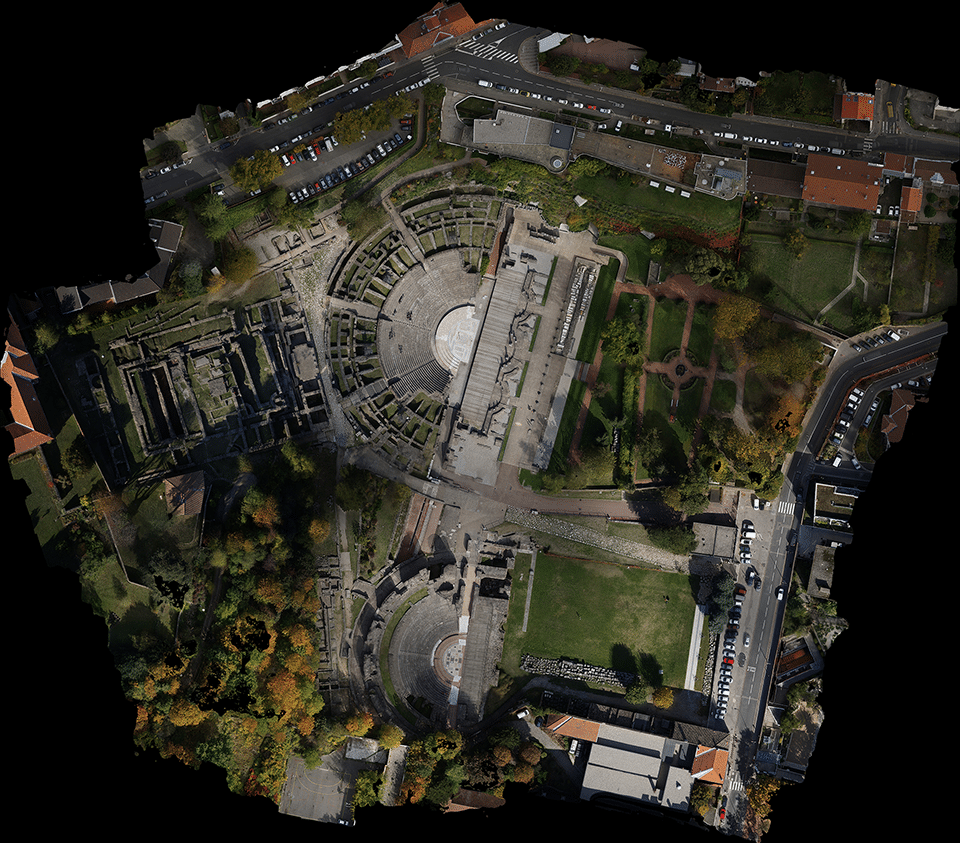 Orthophoto par drone du theatre antique de Lyon