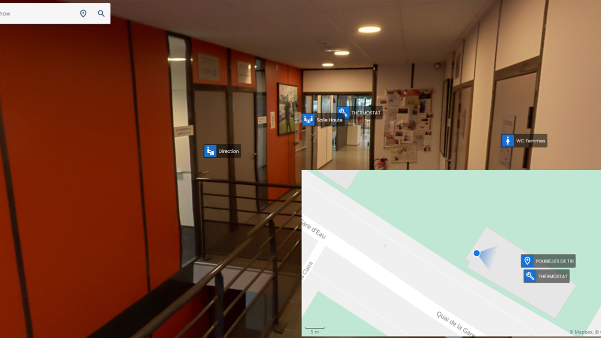 visite_virtuelle_batiment_interactive Interface de visite virtuelle interactive d’un bâtiment avec points d’intérêt et plan de navigation